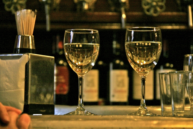 A white wine before eating 